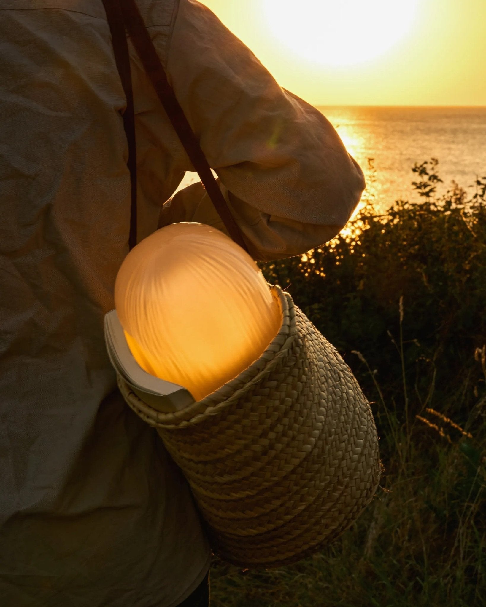 Ceryn Fluted Table Lamp