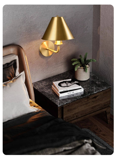 Oriaraya Brass Wall Sconce