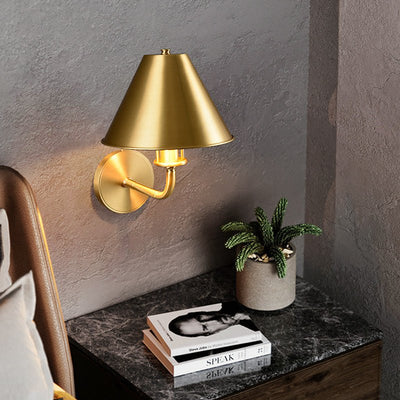 Oriaraya Brass Wall Sconce