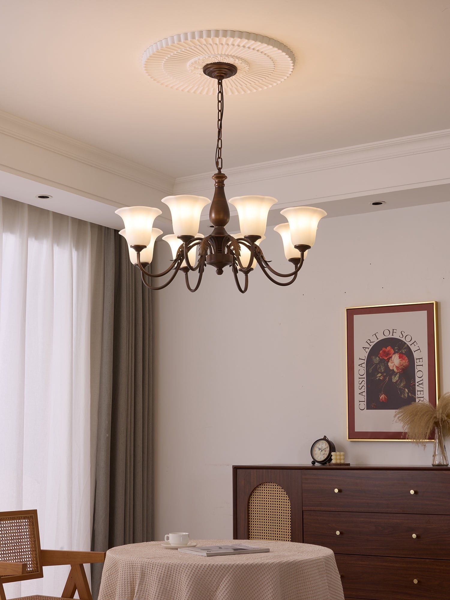 Uveleth Traditional Elegance Glass Chandelier