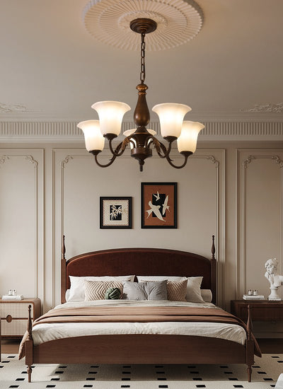 Uveleth Traditional Elegance Glass Chandelier