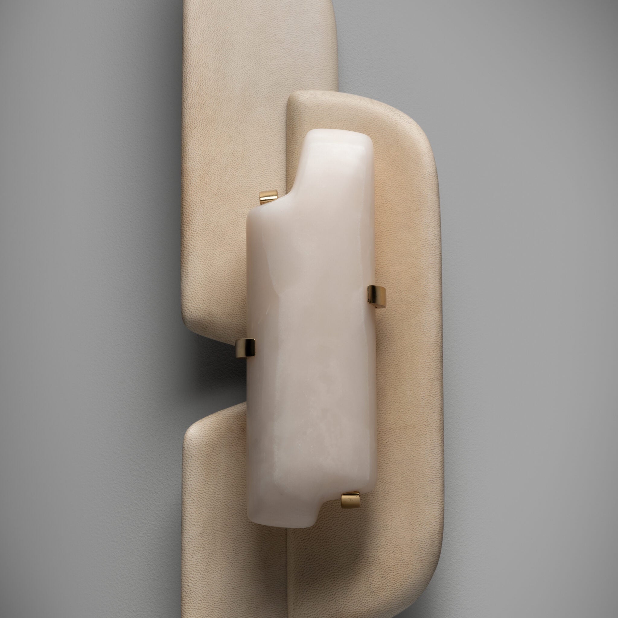 Lysara Aurellin Alabaster Sconce