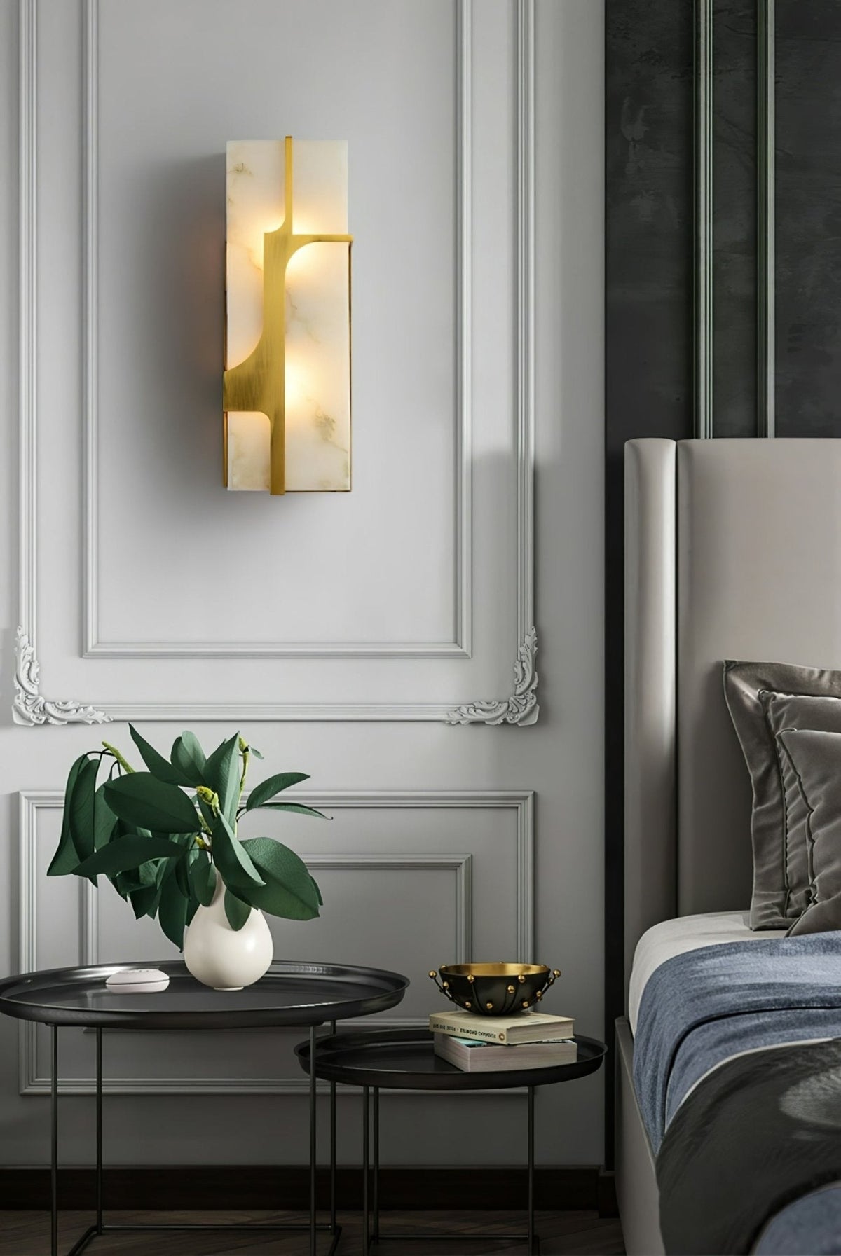 Ocarionis Geometric Alabaster Wall Light