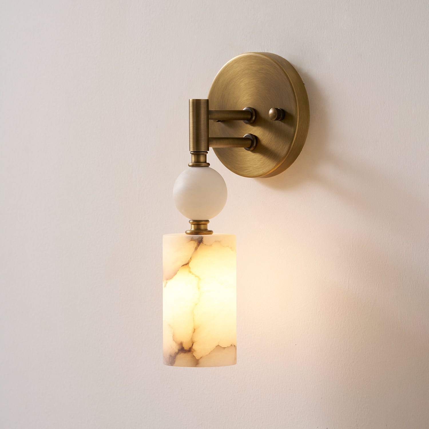 Perrin Wall Lamp