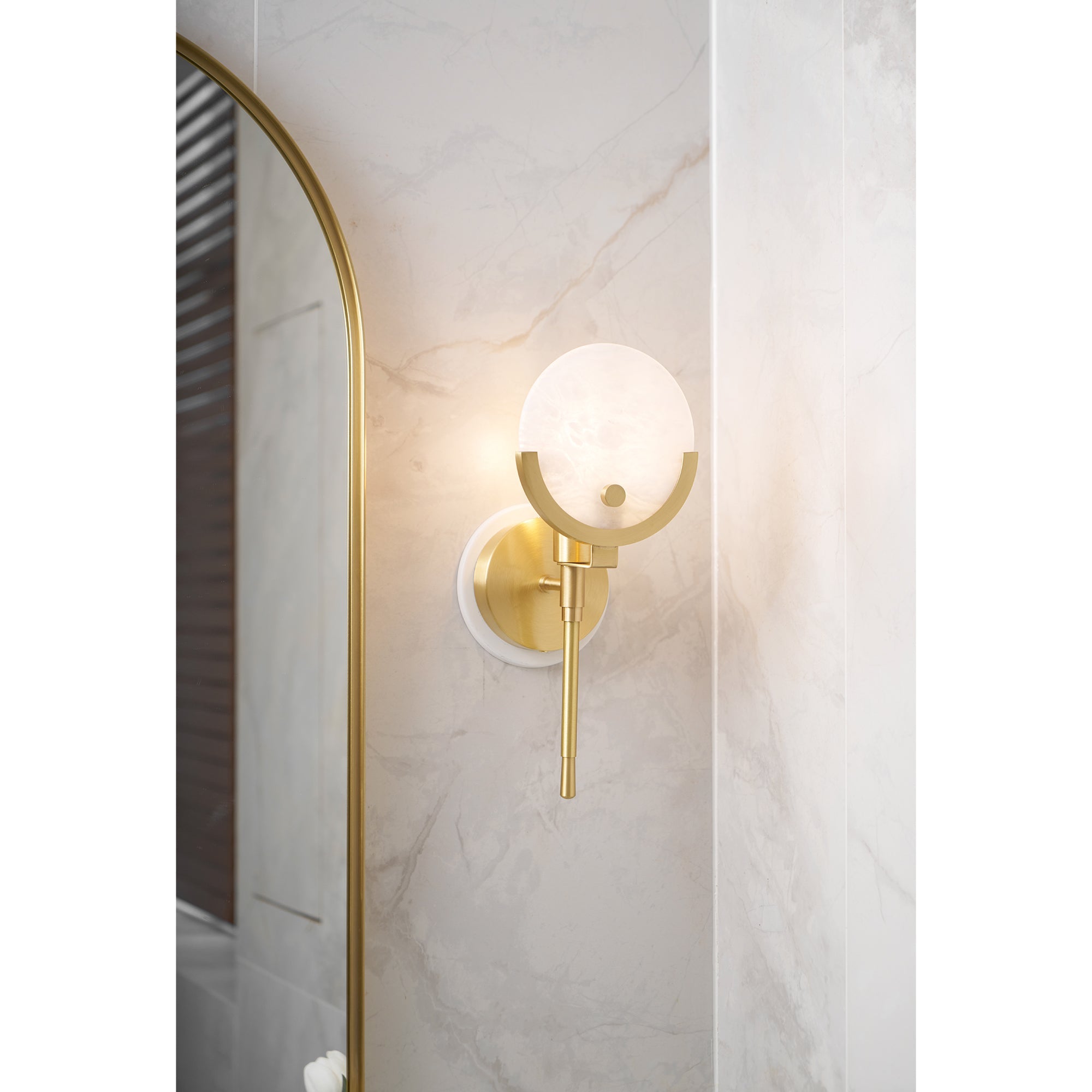 Lumibrook Cradle Alabaster Globe Indoor Wall Light