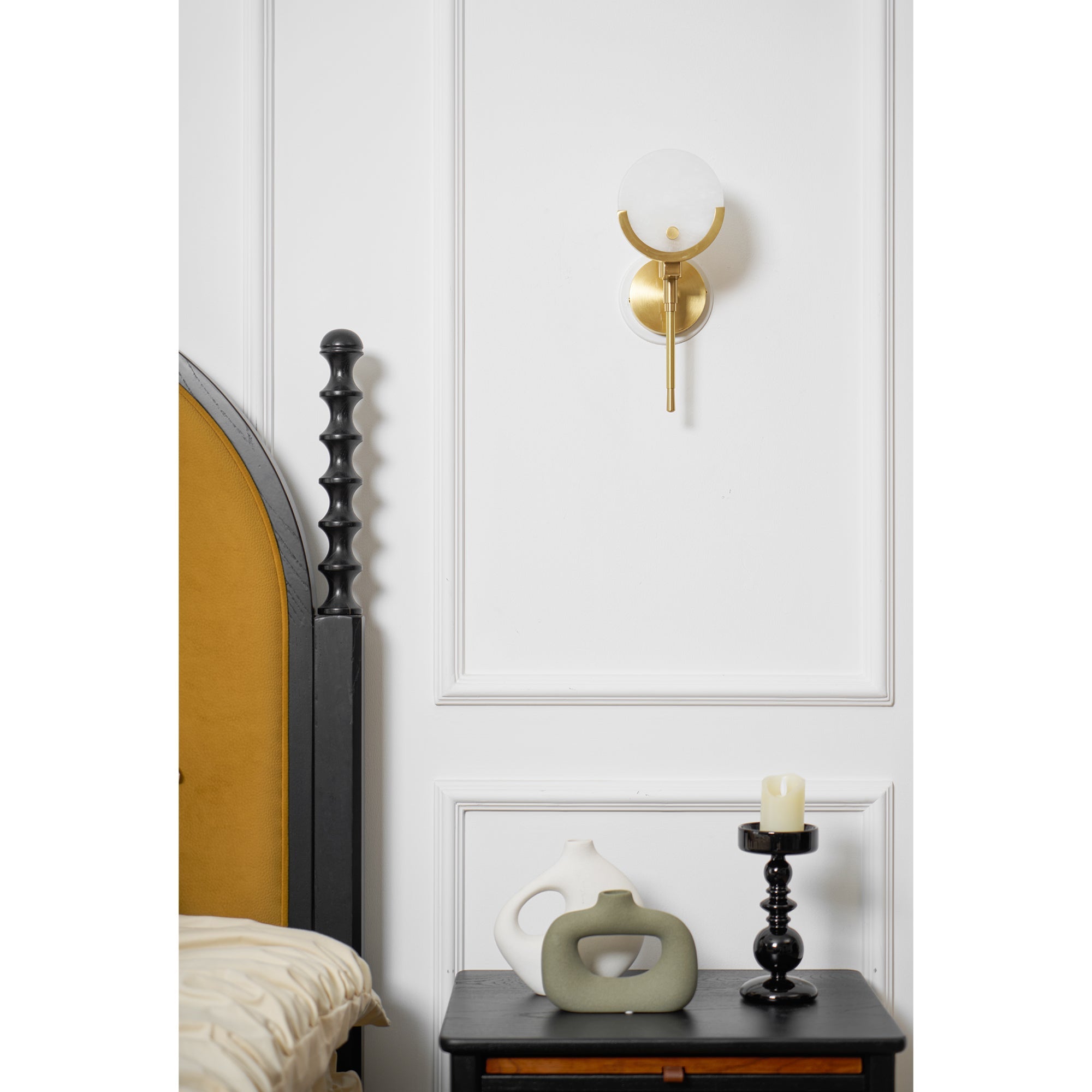 Lumibrook Cradle Alabaster Globe Indoor Wall Light