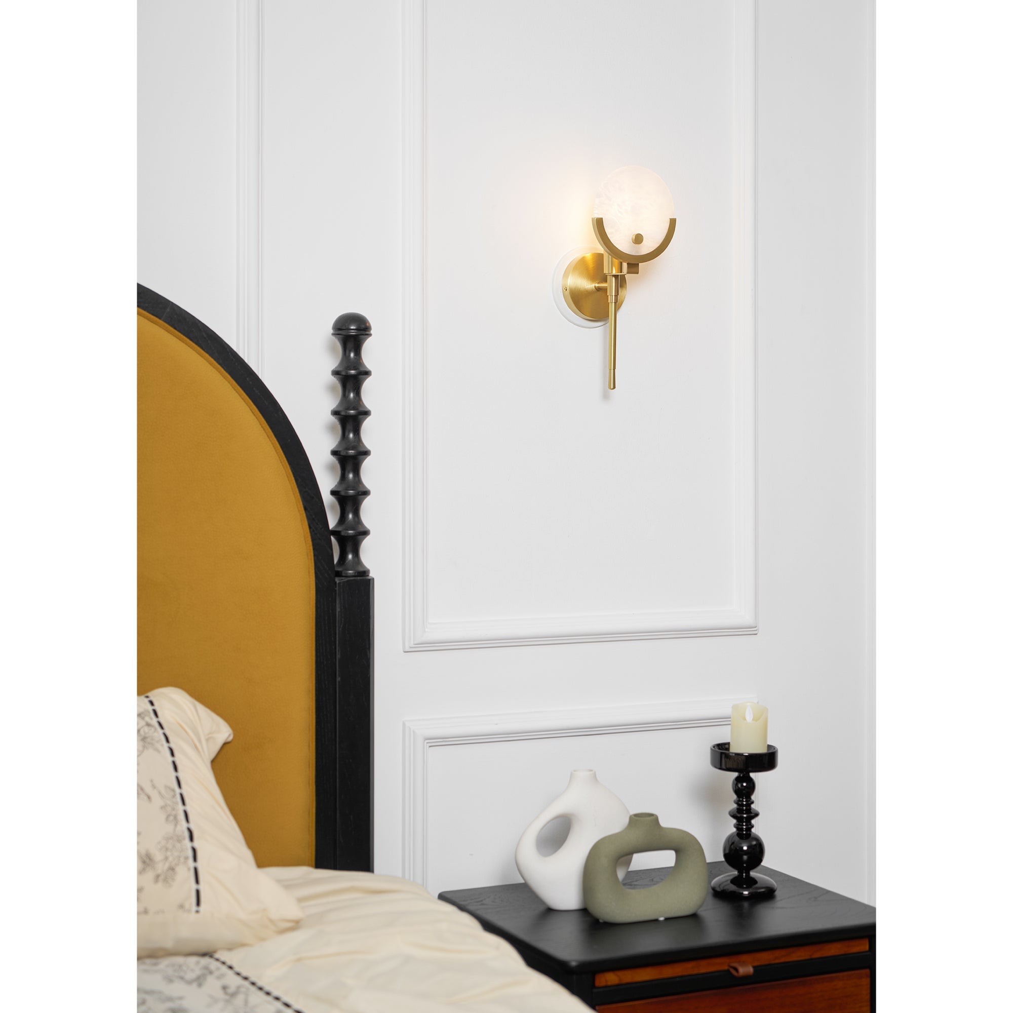 Lumibrook Cradle Alabaster Globe Indoor Wall Light
