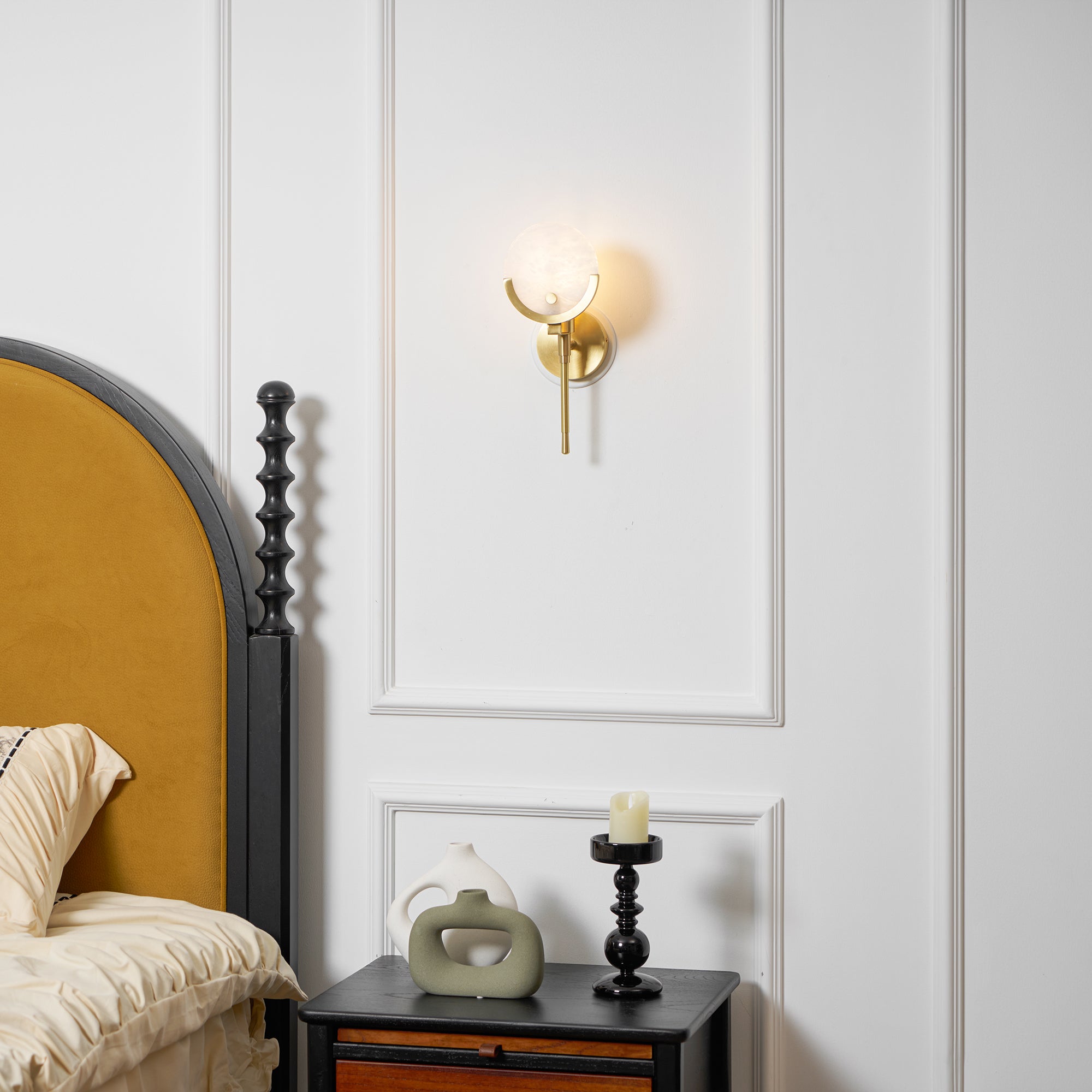 Lumibrook Cradle Alabaster Globe Indoor Wall Light