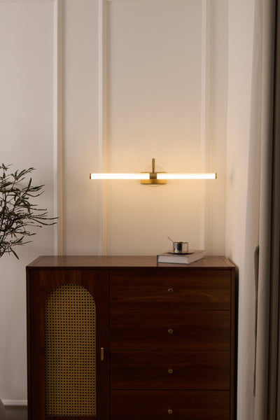 Beryl Modern Minimalist Brass Wall Light