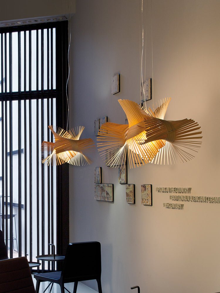 Avian Flair Wooden Pendant Lamp