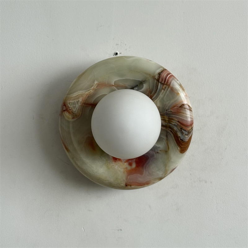 Vivina Wall Lamp