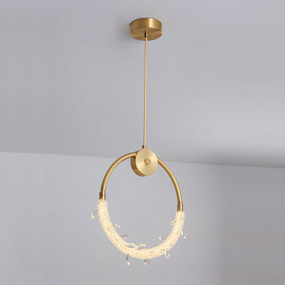 Lustre Elegant Crystal Pendant Light