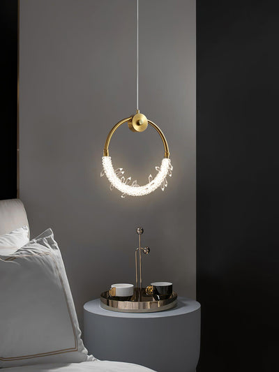 Lustre Elegant Crystal Pendant Light