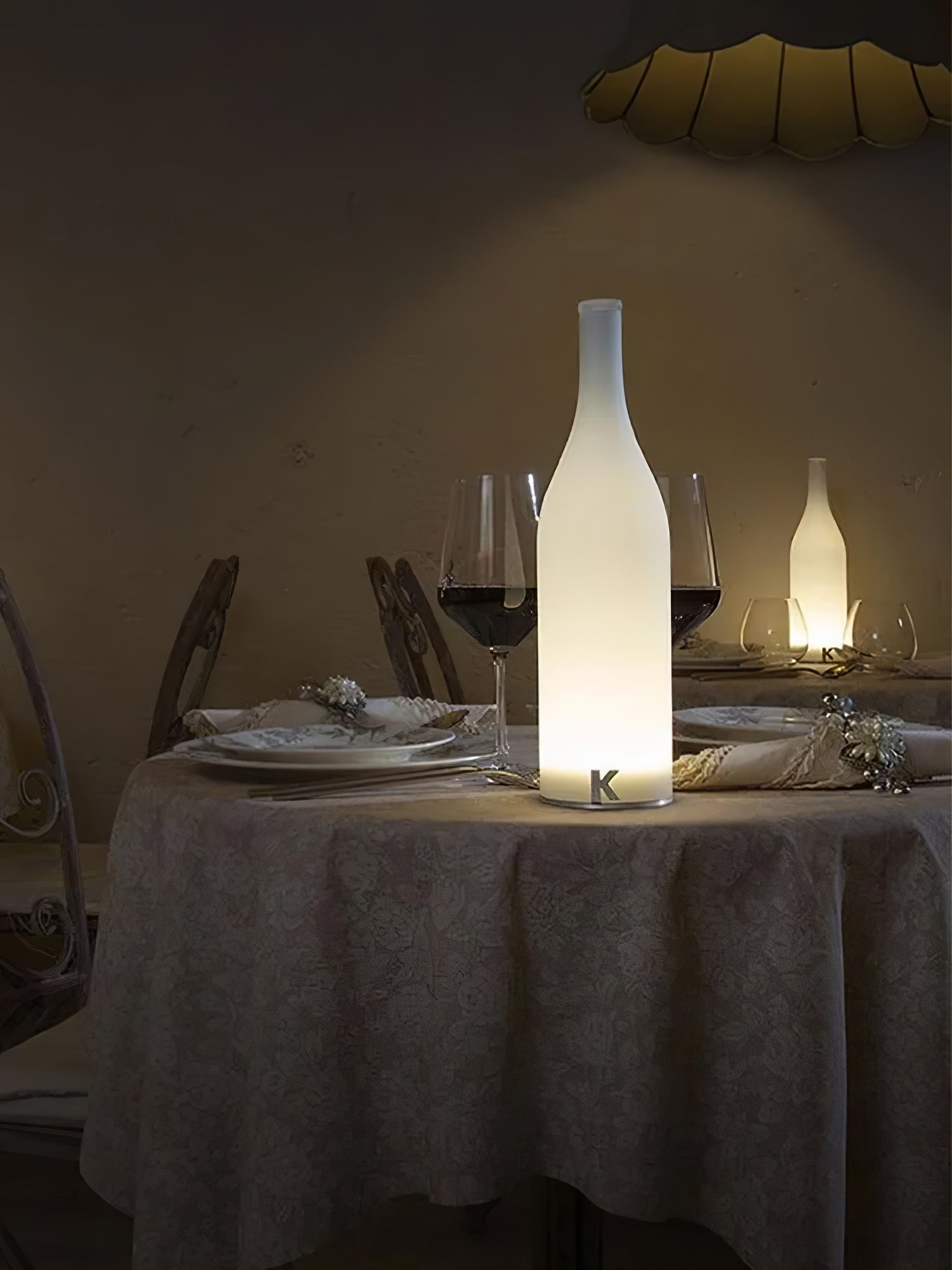 Vino Built-in Battery Table Lamp