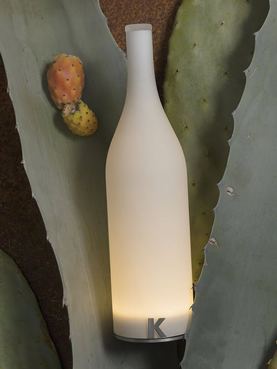Vino Built-in Battery Table Lamp