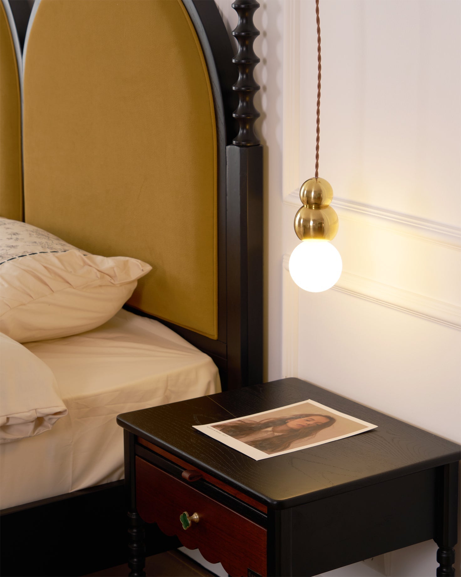 Cin Ball Series Glass Wall Light