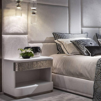 Veliora Glass Light Luxury Pendant Lamp