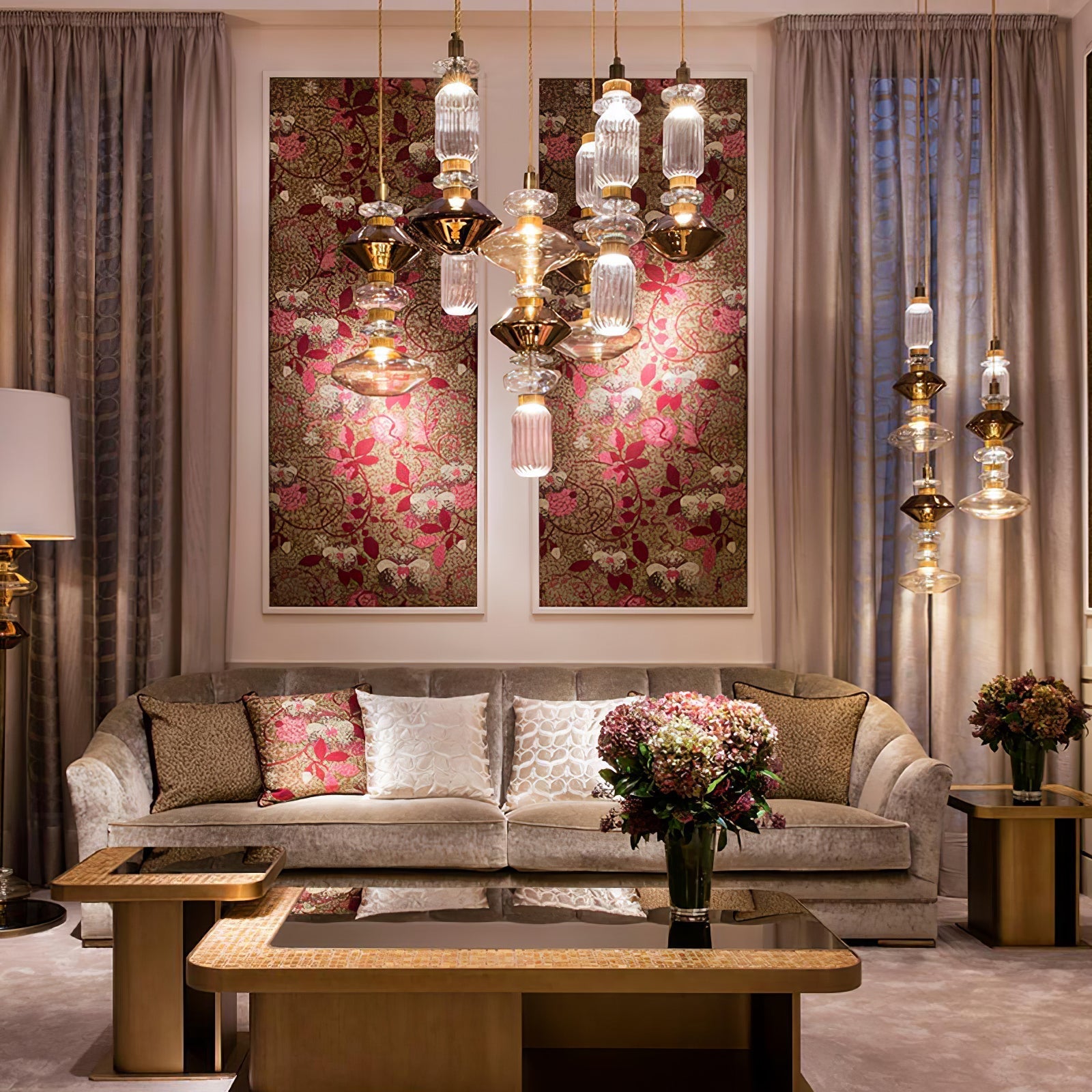 Veliora Glass Light Luxury Pendant Lamp