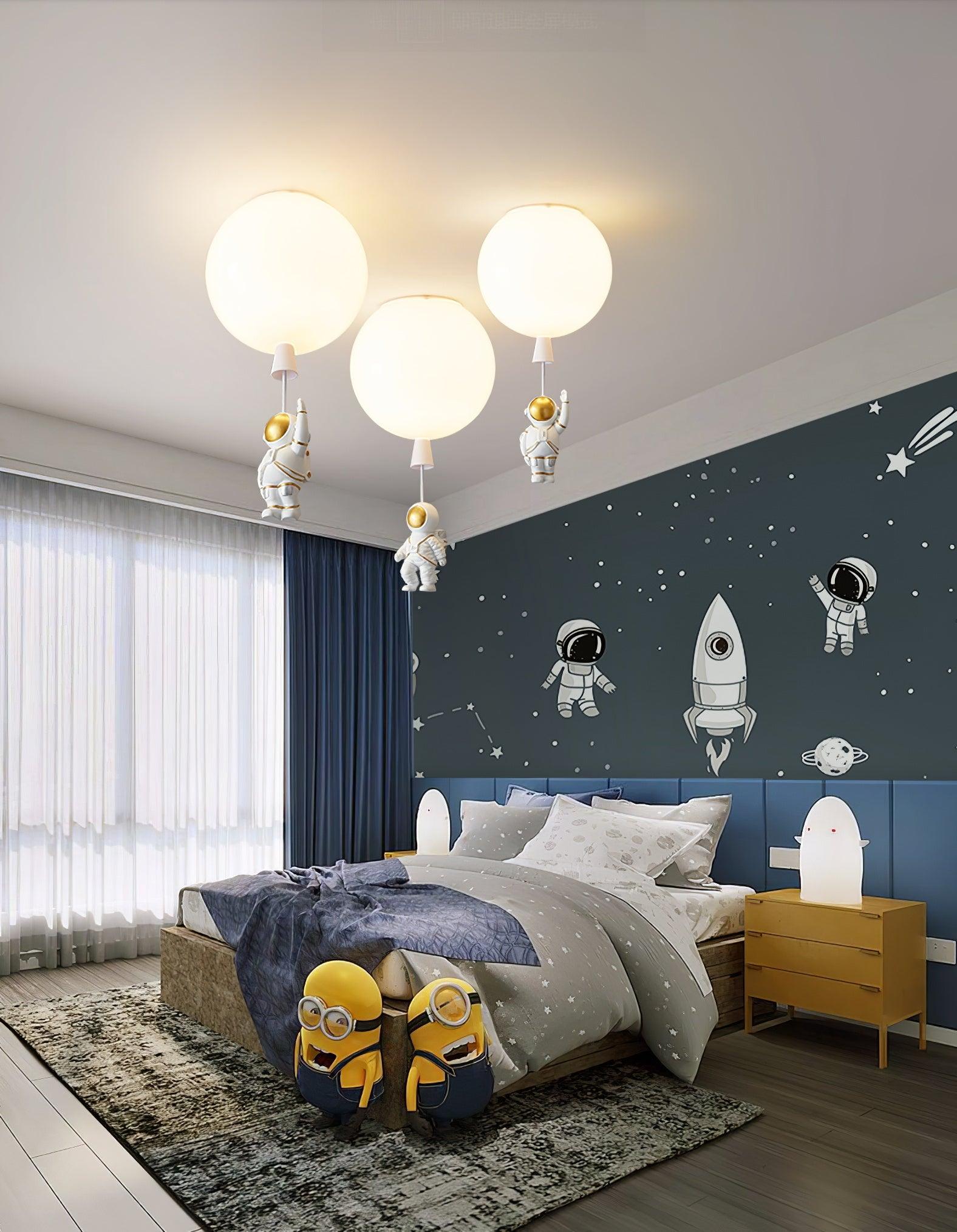 Noraria Unique Balloon Glossy Ceiling Light
