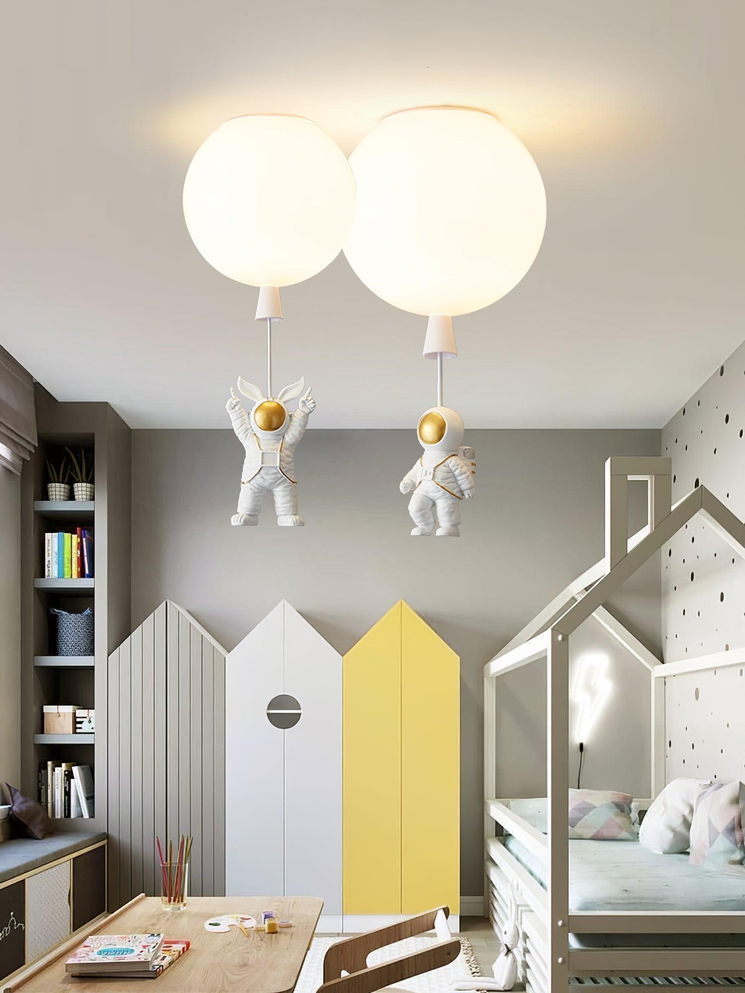 Noraria Unique Balloon Glossy Ceiling Light