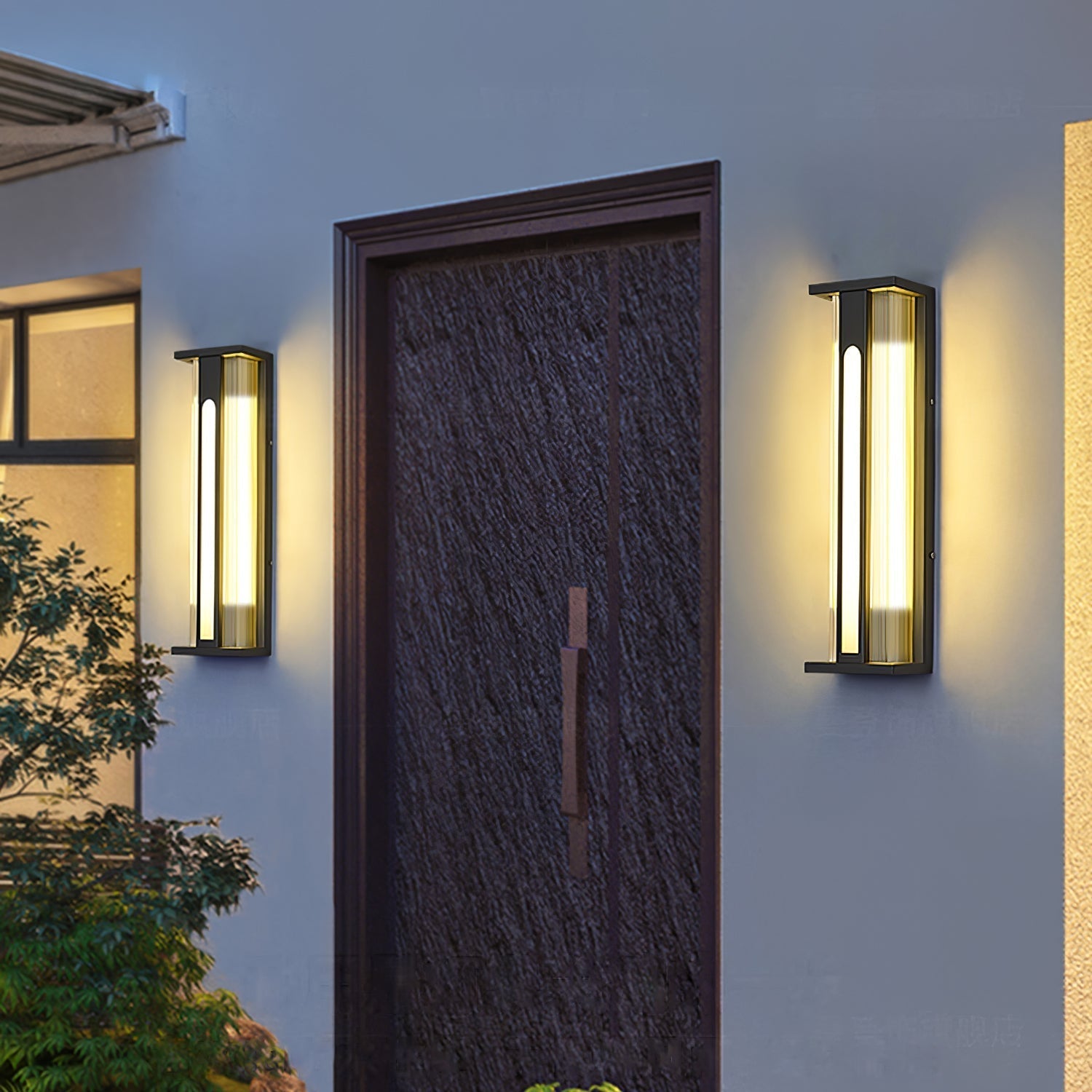 Wiren Unique Flair Outdoor Wall Lamp