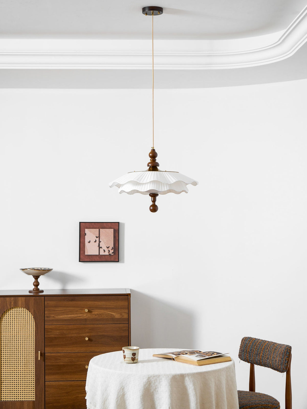 Everford Belle Epoque Pleated Pendant Light