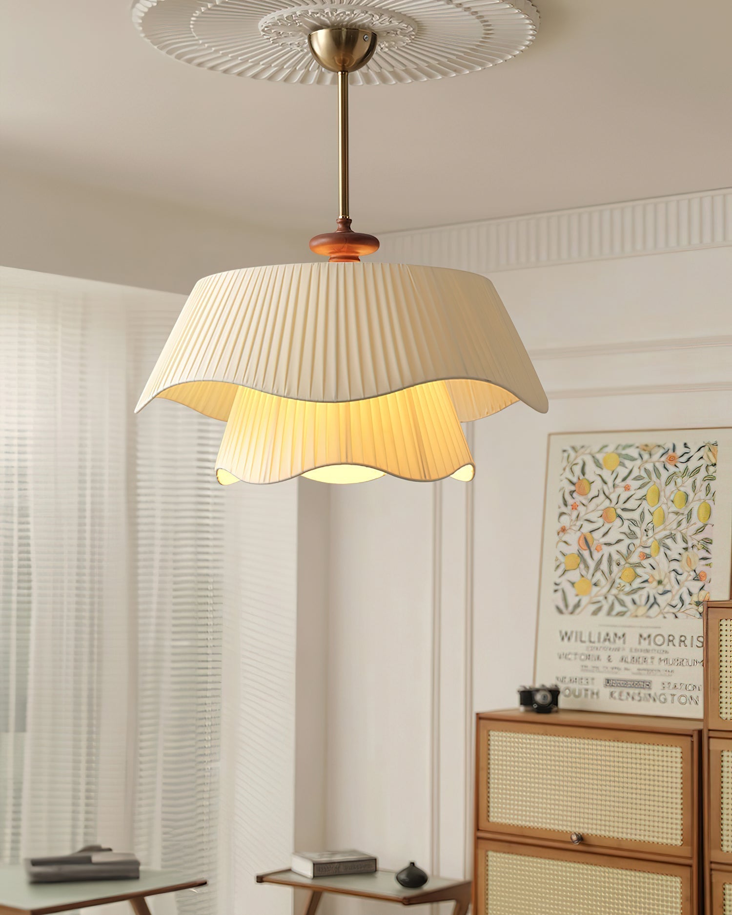 Novenq Premium Elegance Wood Pendant Lamp