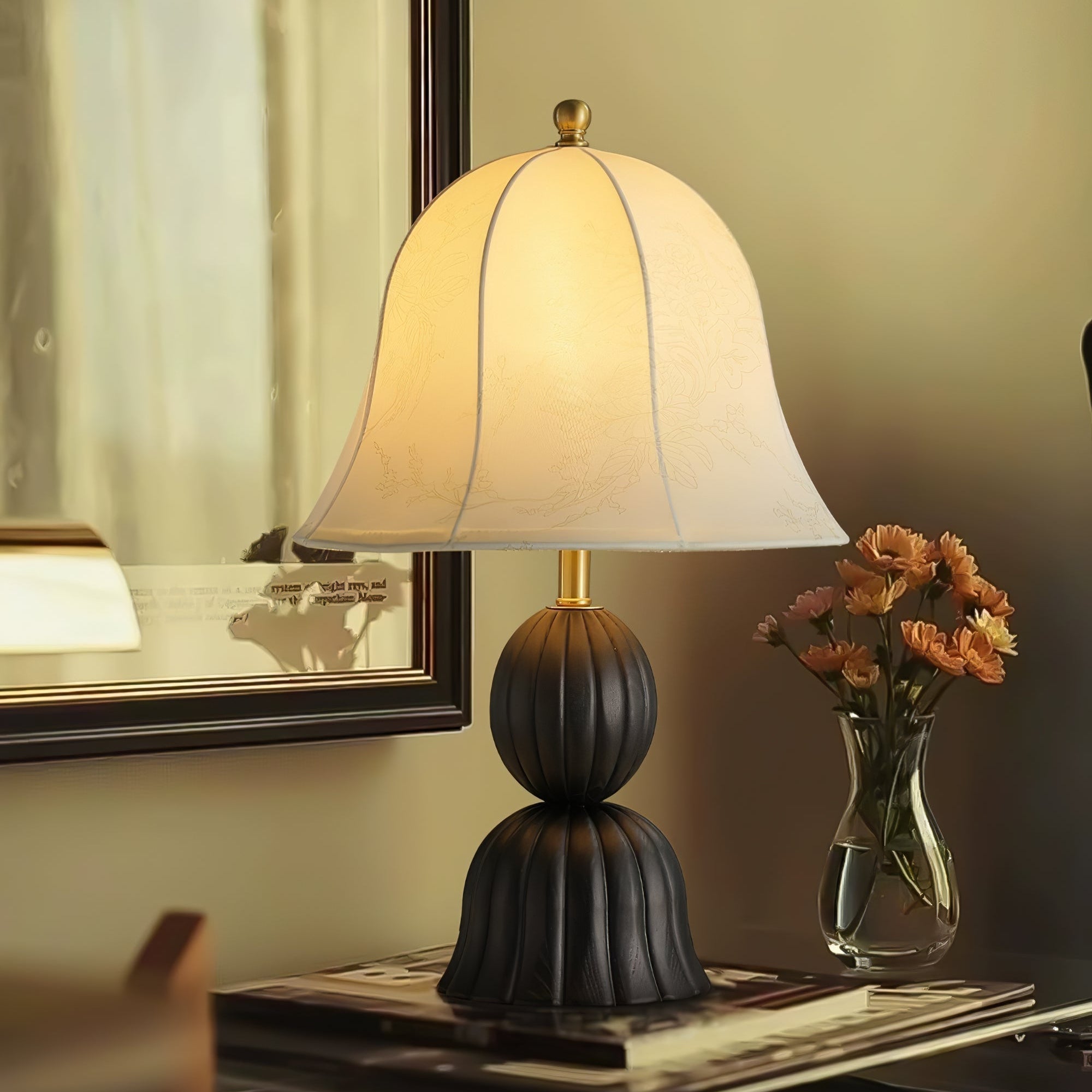 Aldiia Fabric Wood Vintage Table Lamp