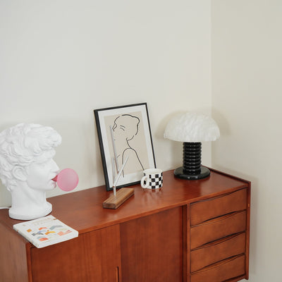 Teriorina Table Lamp