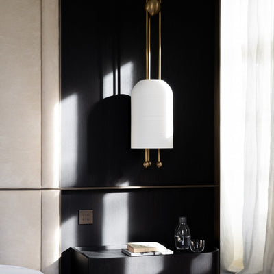 Qir Traditional Elegance Glass Pendant Light