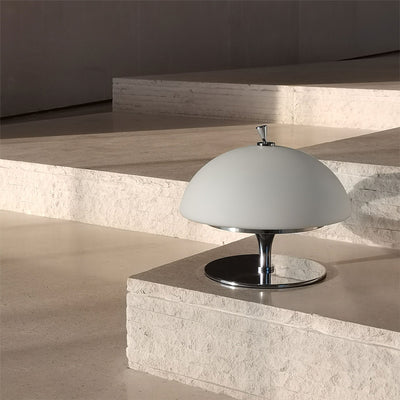 Auret Table Lamp (Built-in Battery)