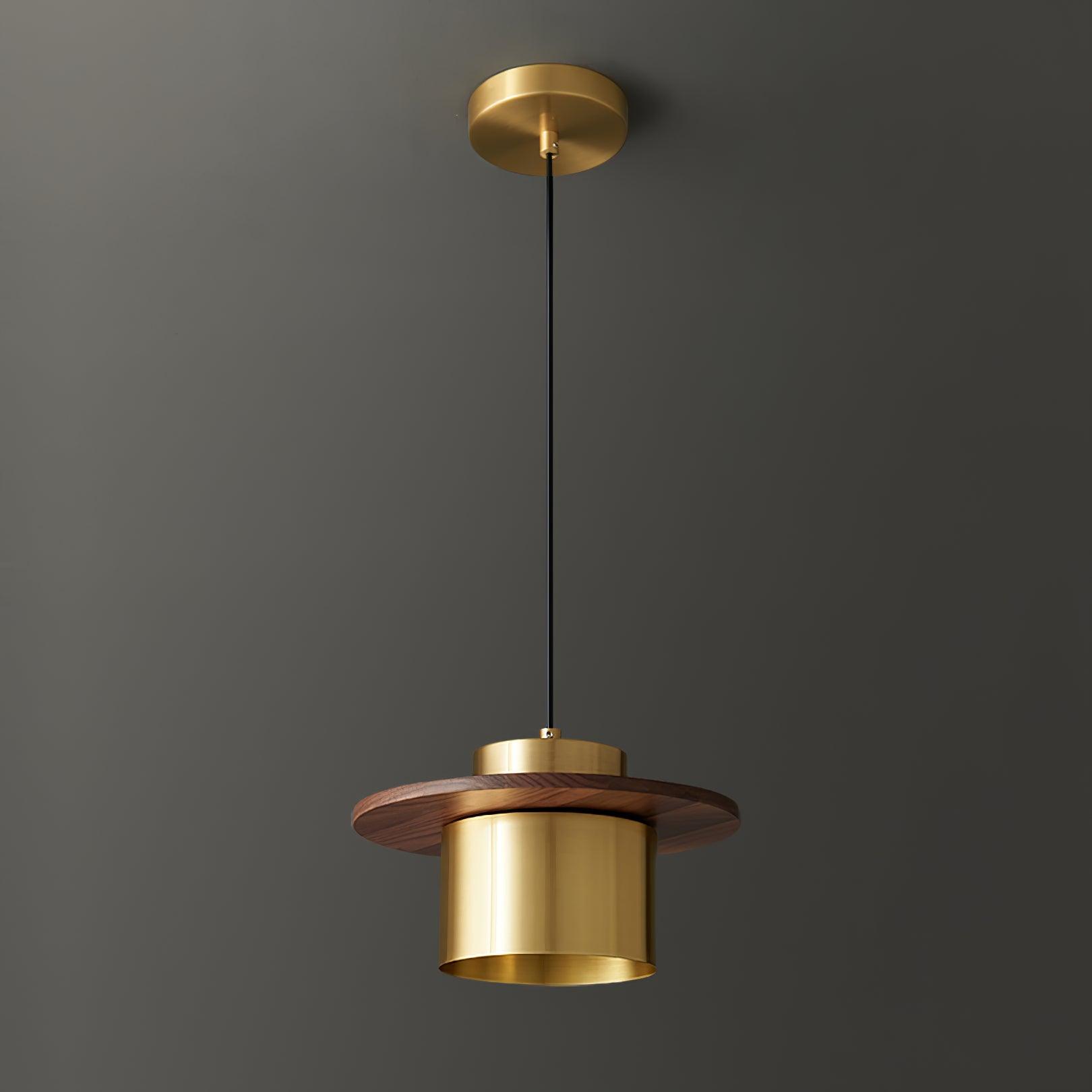 Auririra Industrial Brass Pendant Light