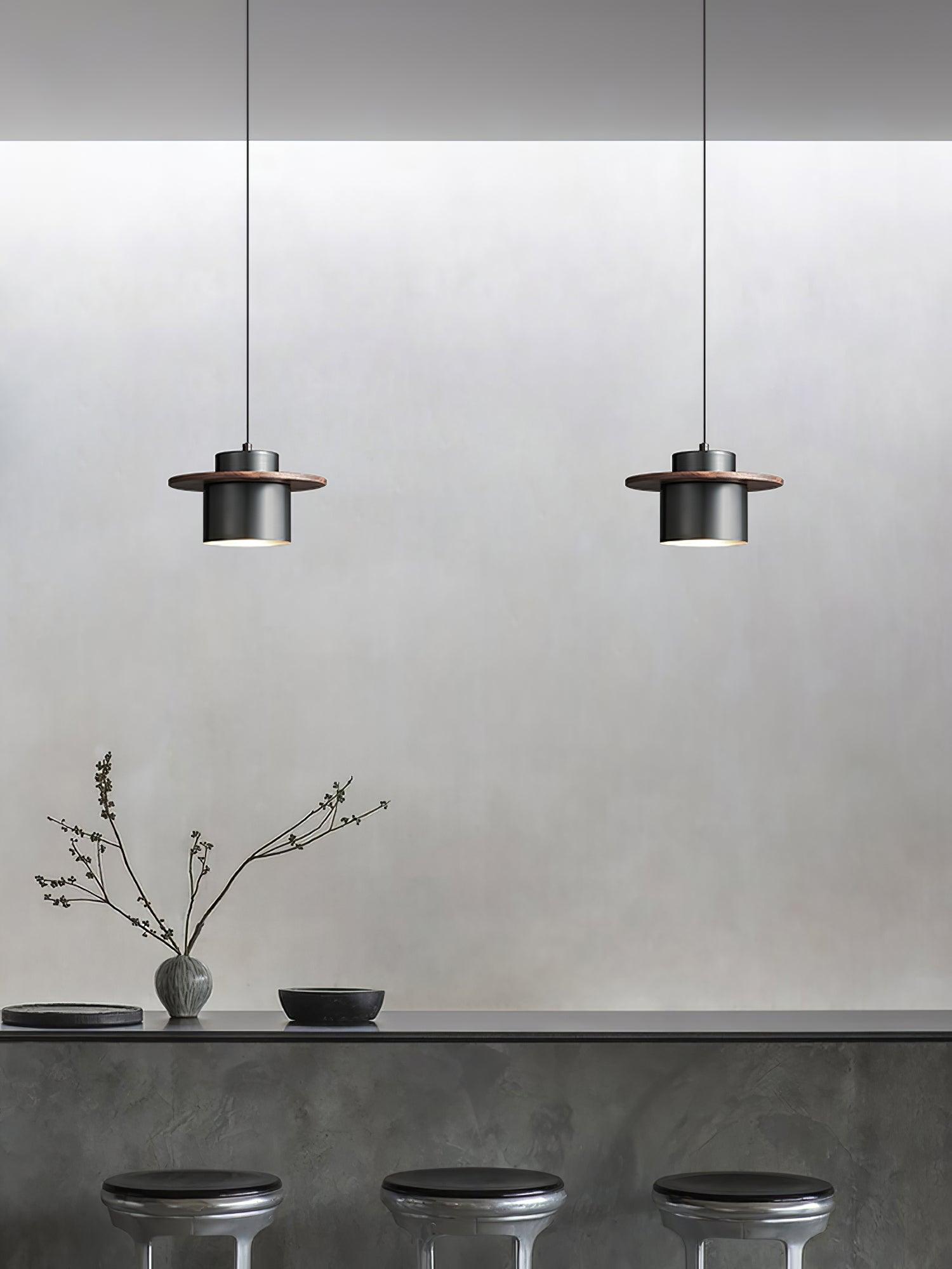 Auririra Industrial Brass Pendant Light