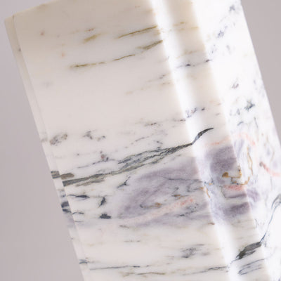 Selaleria Modern Table Lamp