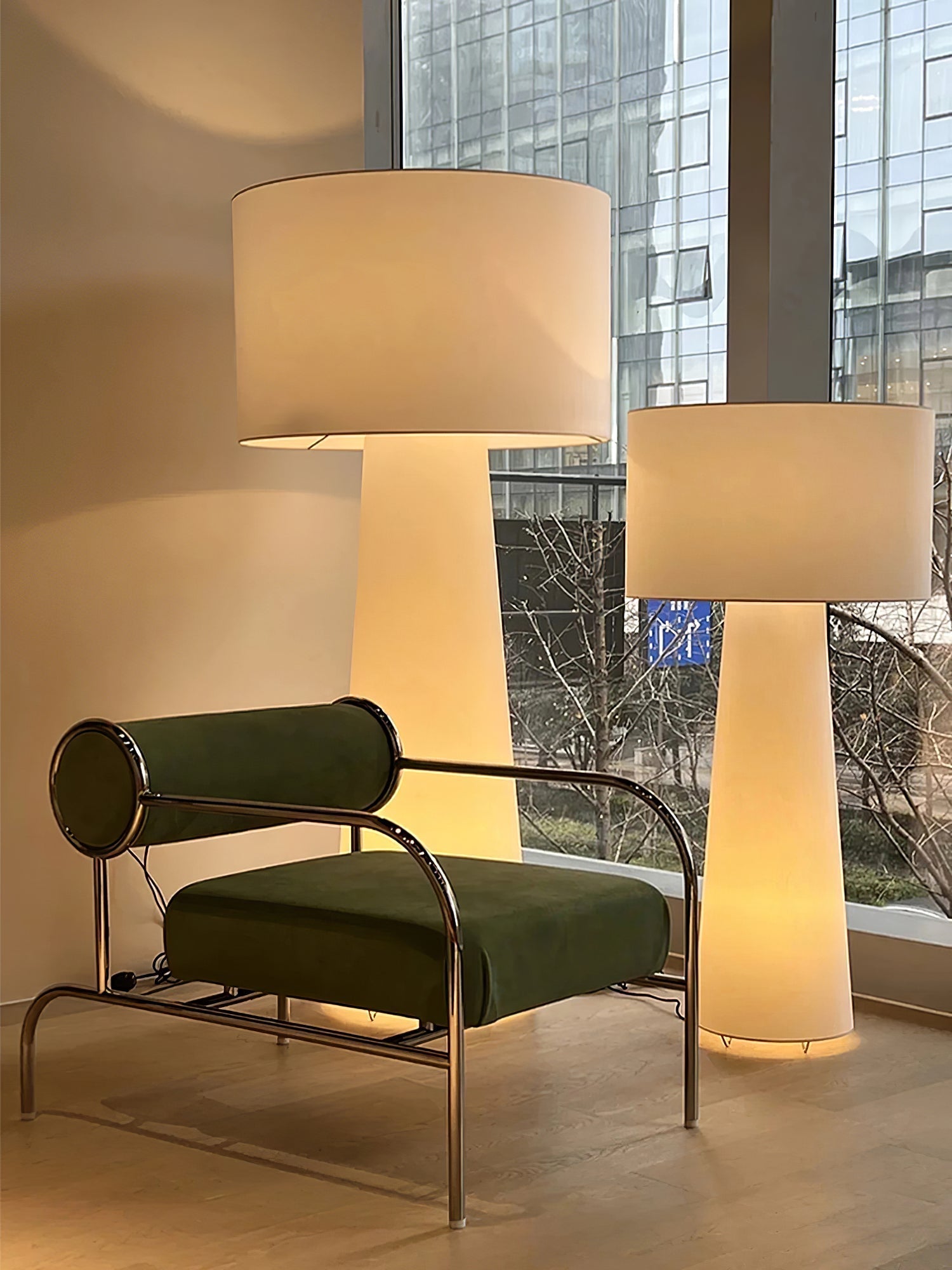Viraalella Floor Light