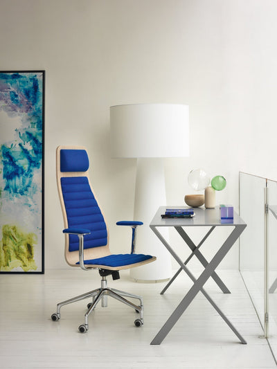 Viraalella Floor Light