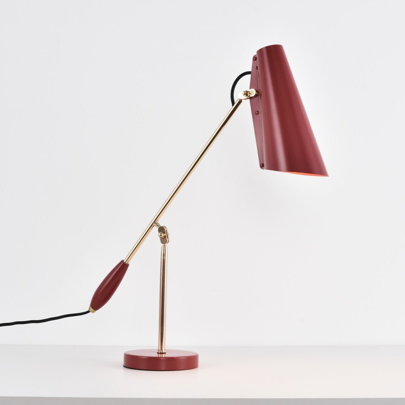 Orbix Steel Mid-Century Table Lamp - Neutral Decor
