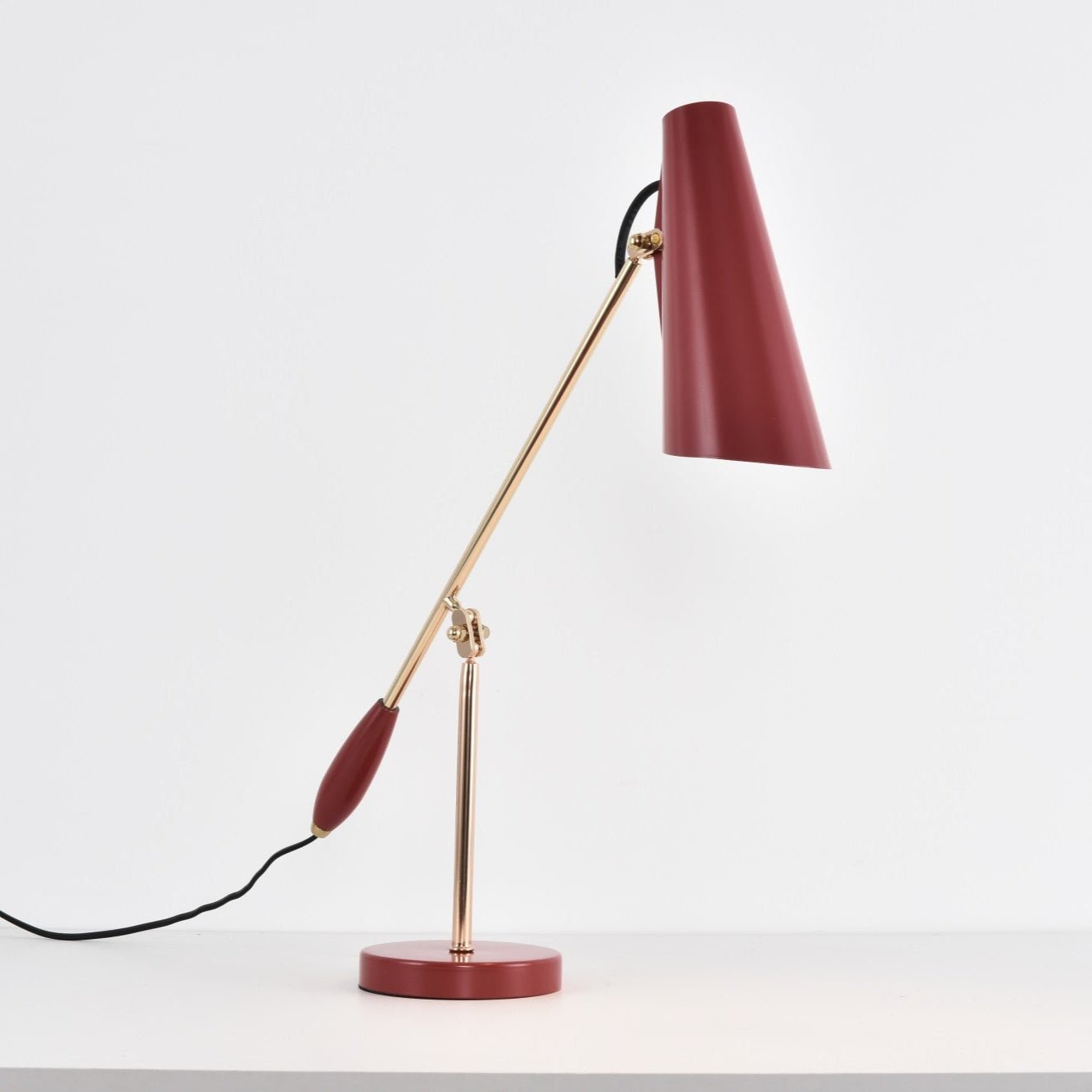 Orbix Steel Mid-Century Table Lamp - Neutral Decor