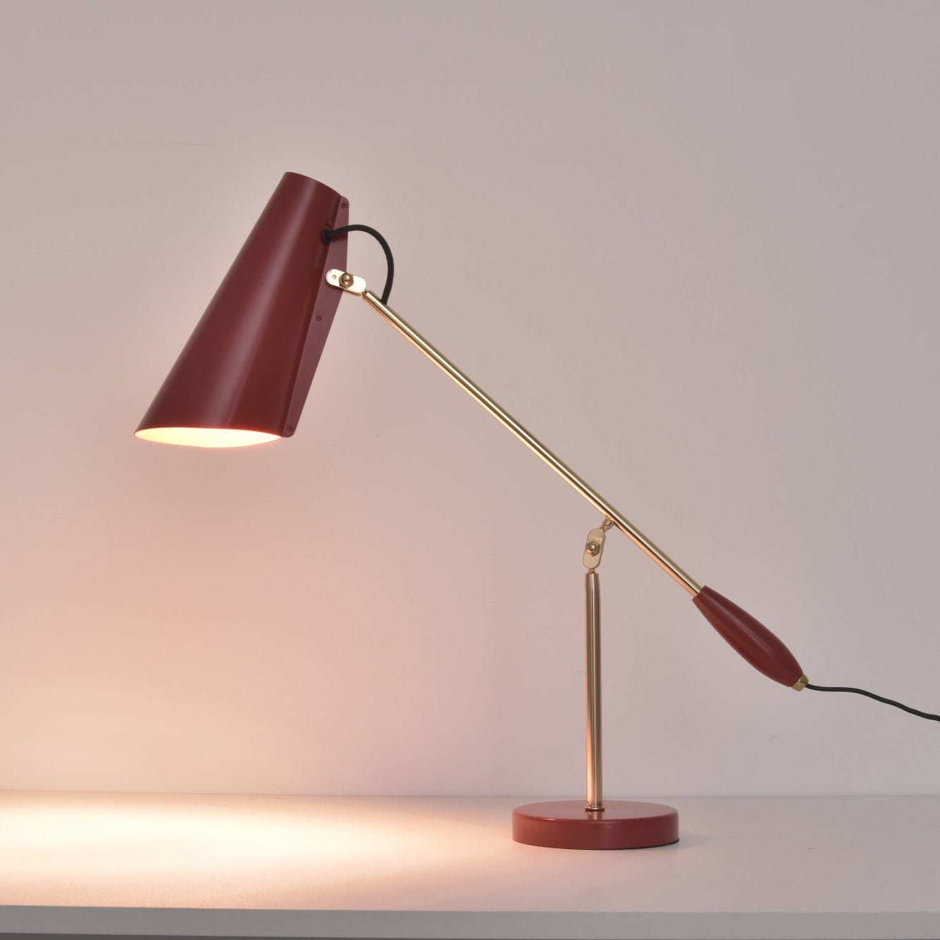 Orbix Steel Mid-Century Table Lamp - Neutral Decor