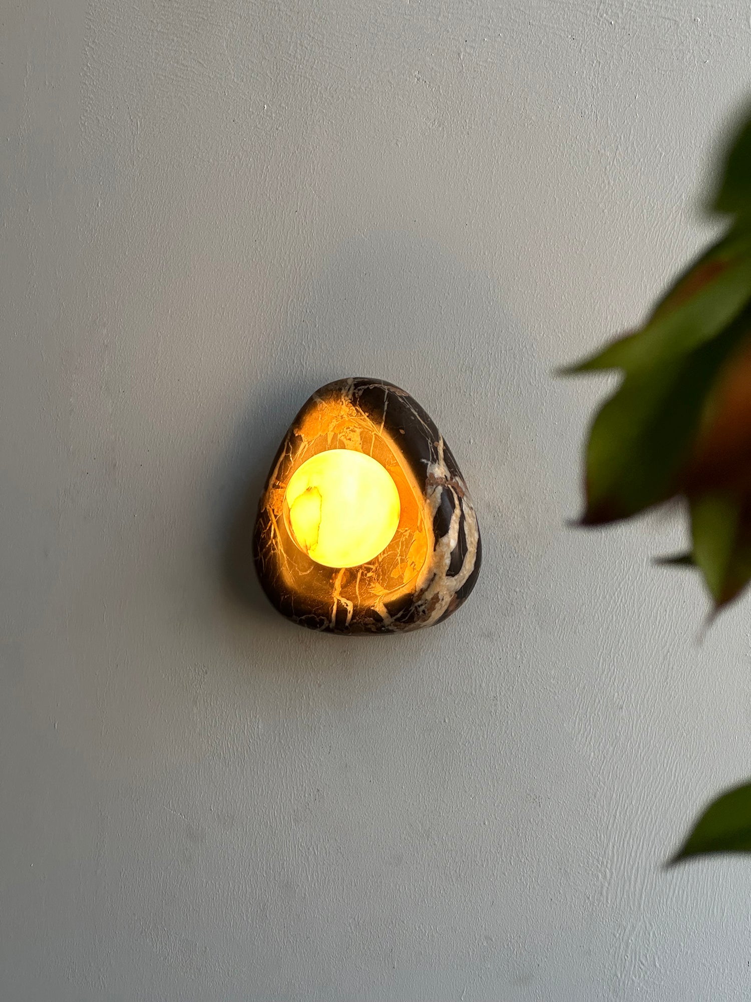Lucius Wall Lamp