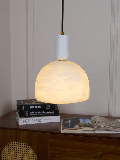 Ulcaris Alabaster Pendnat Light