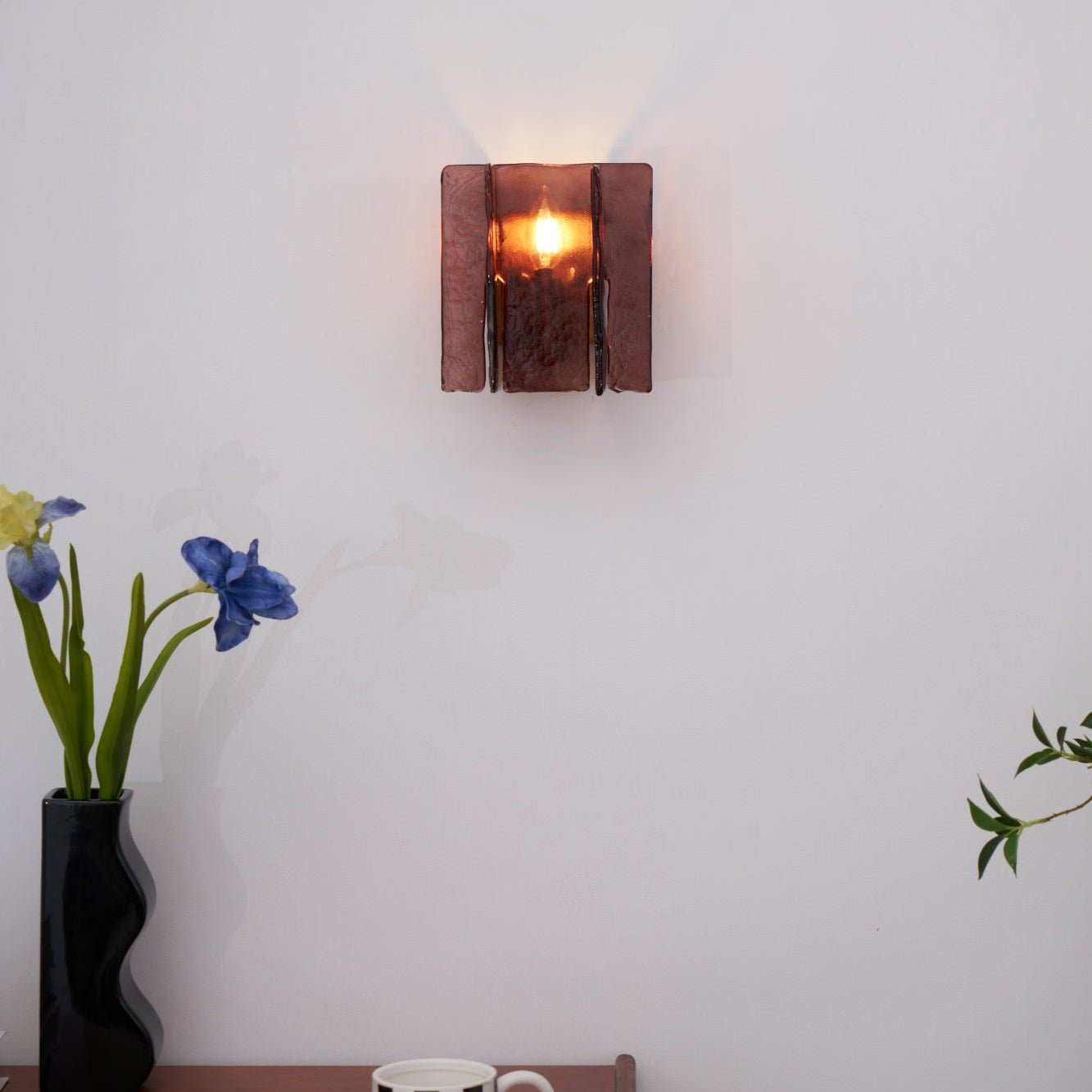 Erove Glass Artistic Wall Lamp