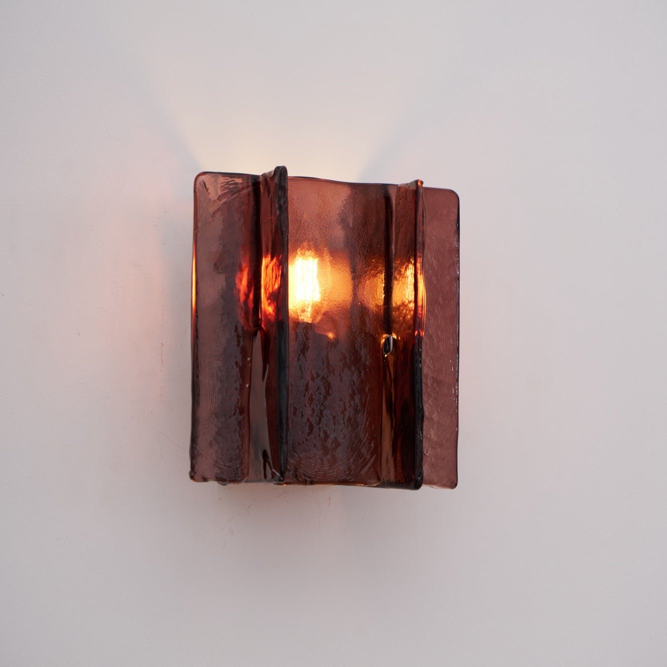 Erove Glass Artistic Wall Lamp