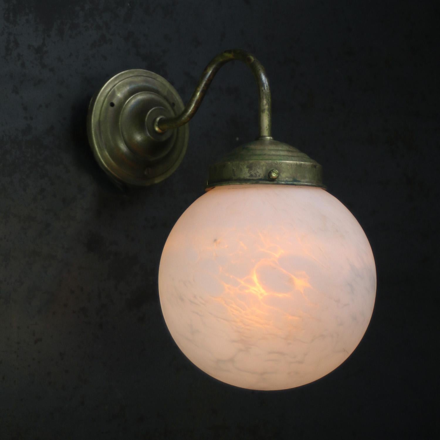 Caleraria Wall Lamp