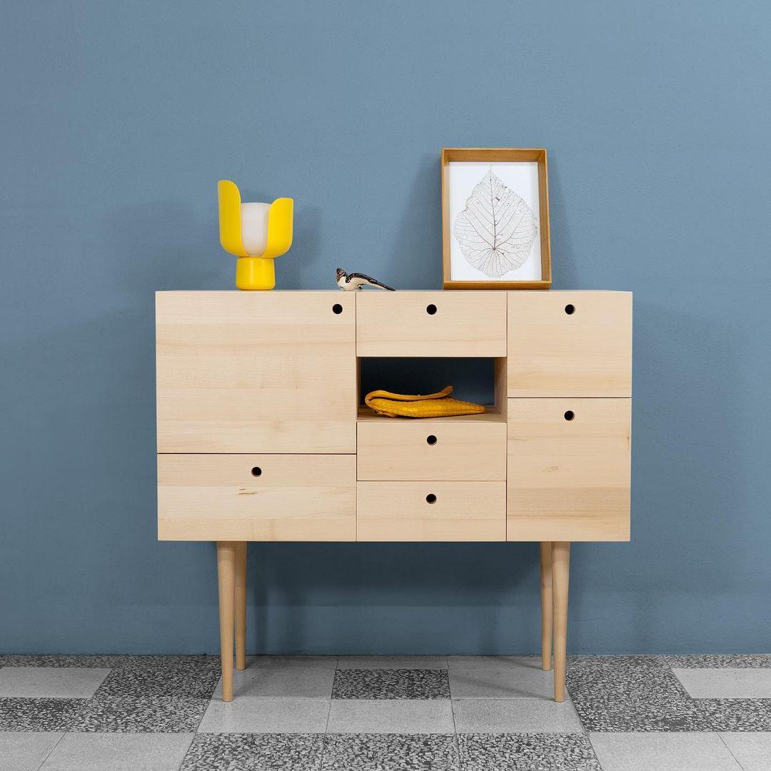 Zuri Plastic Minimalist Table Lamp