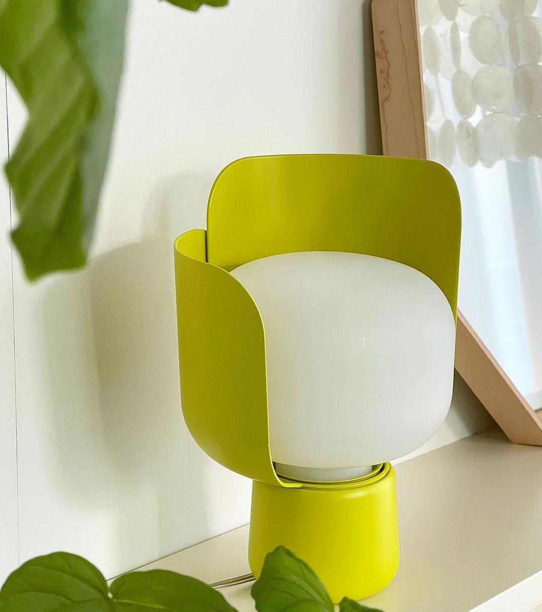 Zuri Plastic Minimalist Table Lamp