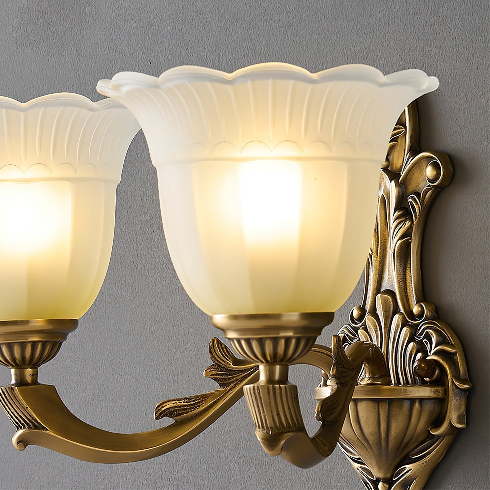 Sorerenne Sconce