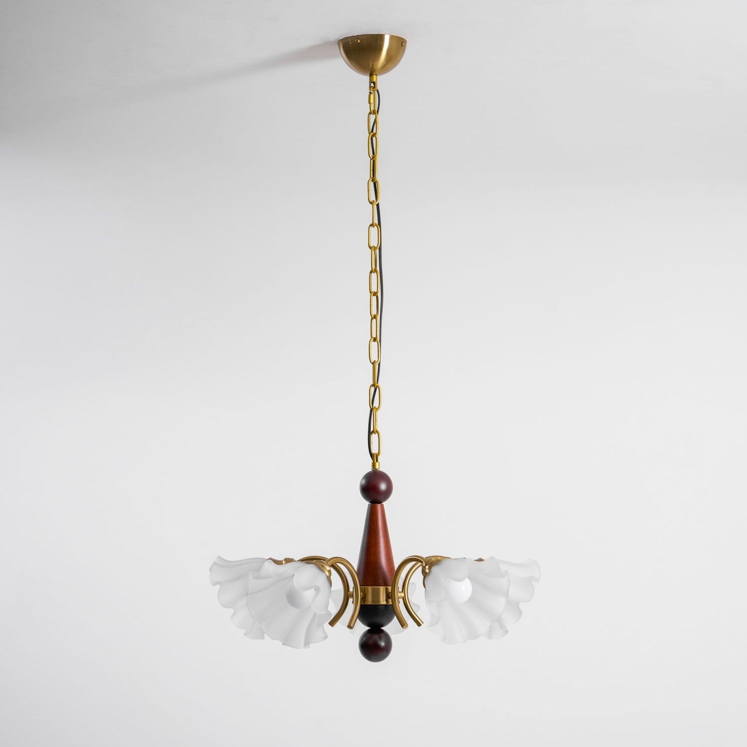 Ilvinan Traditional Elegance Wood Glass Chandelier
