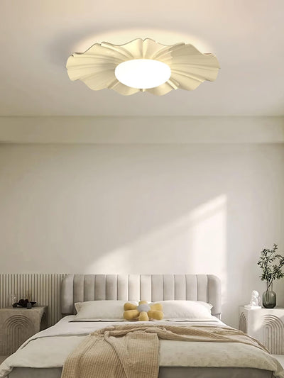 Oriiraya Ceiling Light Gold LED Scalloped for Bedroom