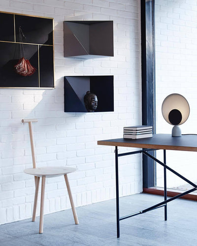 Prynd Modern Table Lamp
